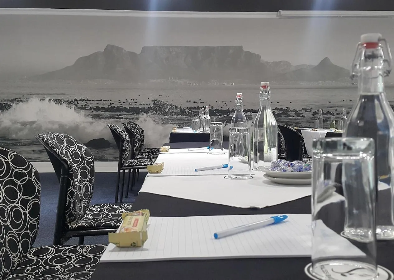 Peninsula All Suite Hotel By Dream Resorts Cape Town 4*,  South Africa