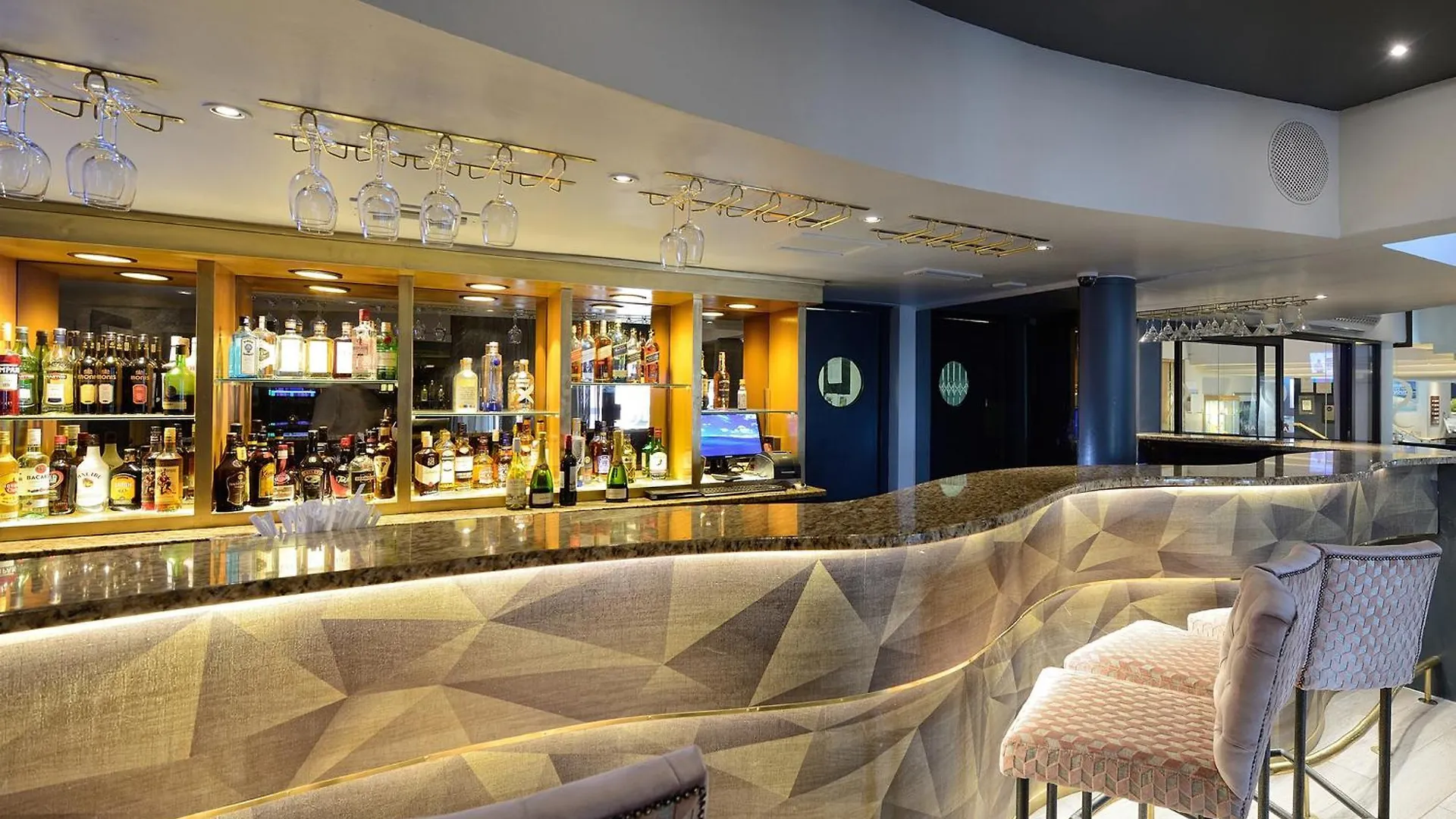 Peninsula All Suite Hotel By Dream Resorts Cape Town