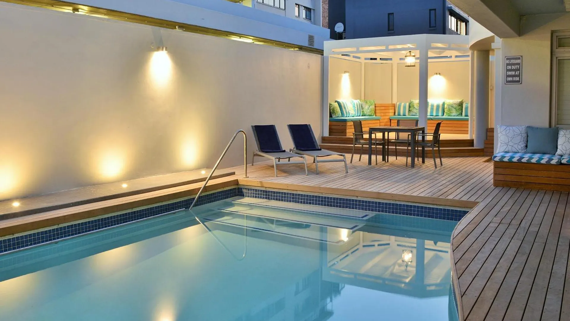 Peninsula All Suite Hotel By Dream Resorts Cape Town