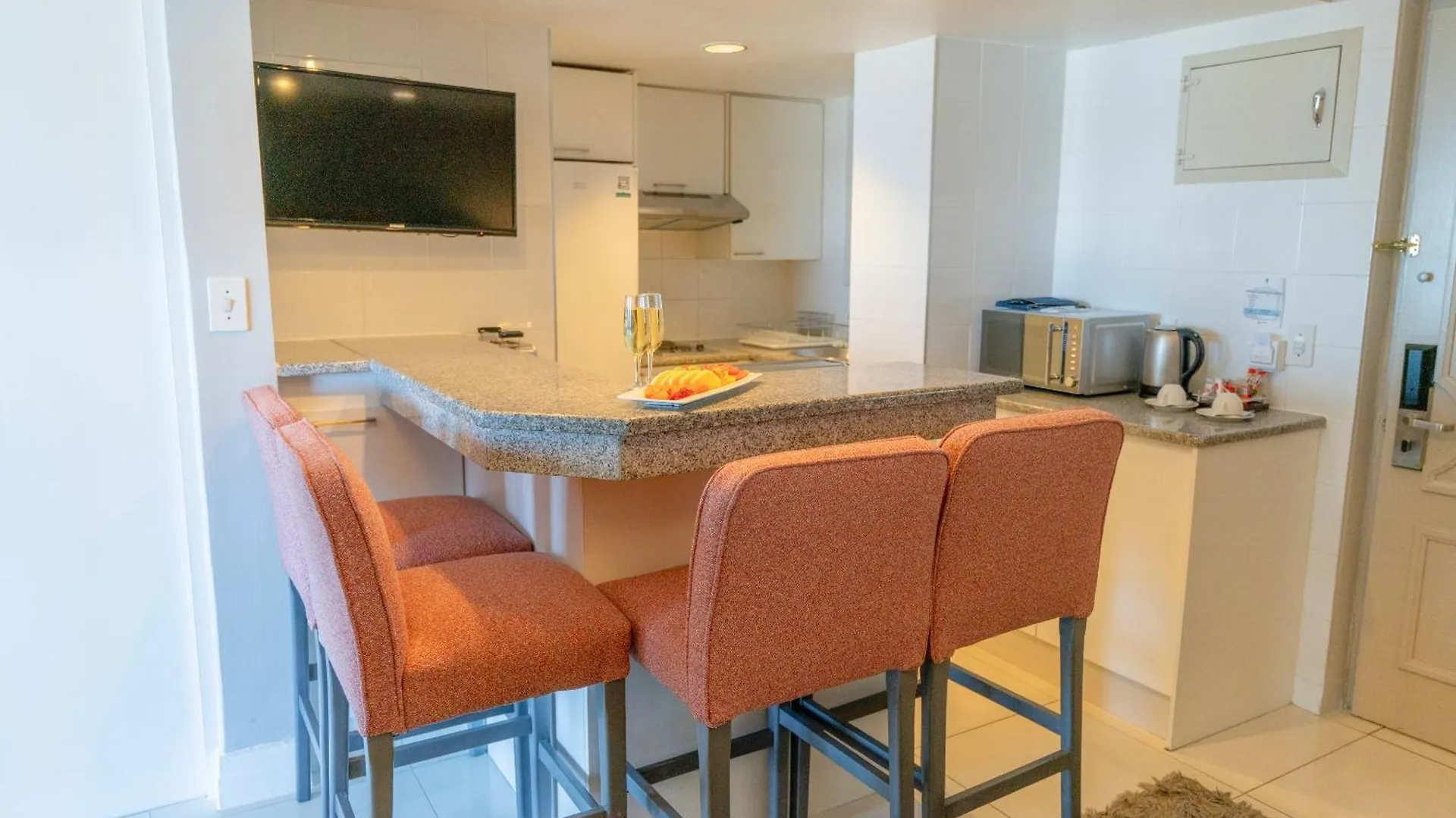 Peninsula All Suite Hotel By Dream Resorts Cape Town