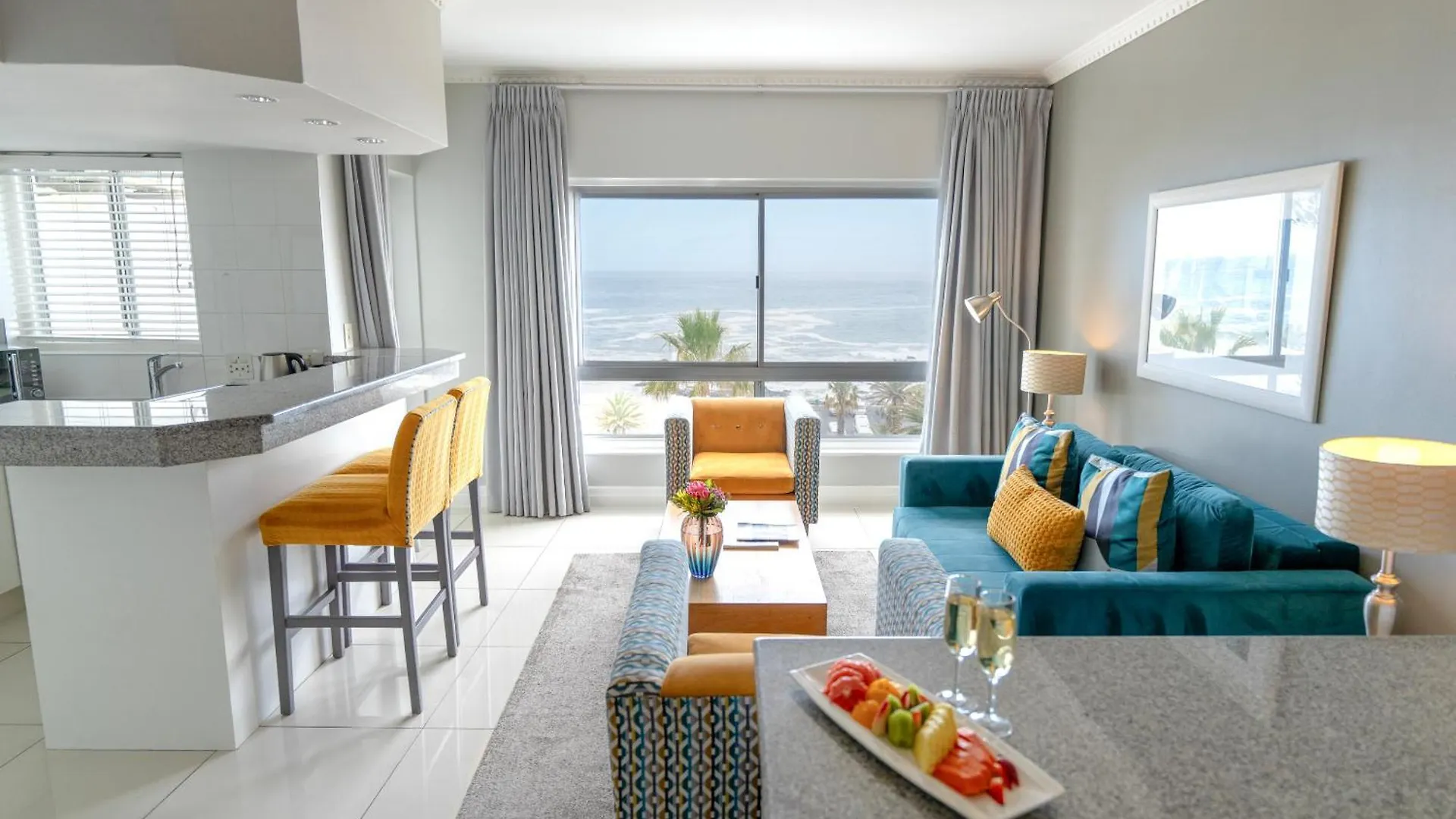 Peninsula All Suite Hotel By Dream Resorts Cape Town