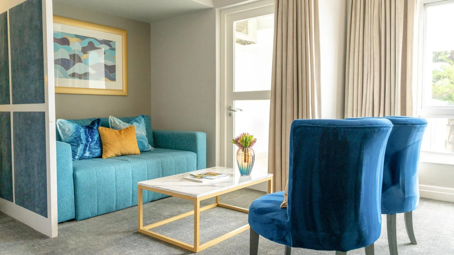 Peninsula All Suite Hotel By Dream Resorts Cape Town 4*,